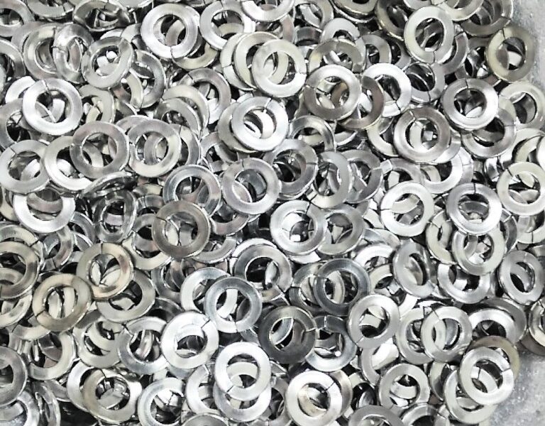 インコネルの時効硬化処理(析出硬化)